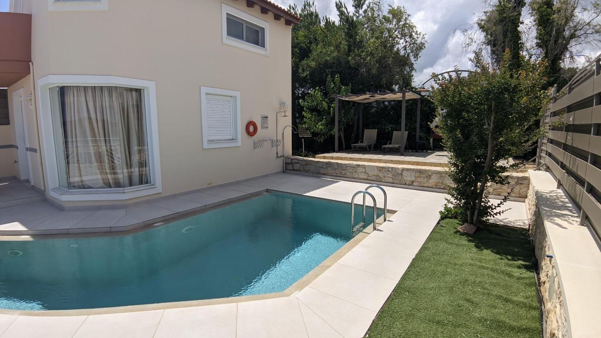 Pantanassa Villas Agia Marina Екстериор снимка